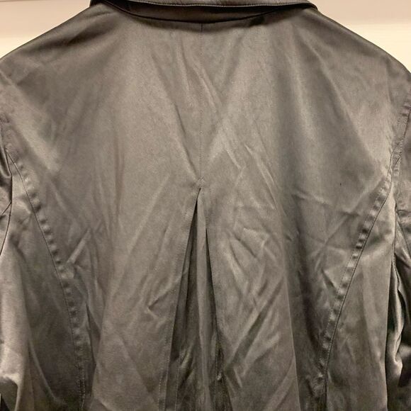 Madison Black Satin Swing Back Metal Buckle Trench Coat sz 16 - Picture 5 of 6